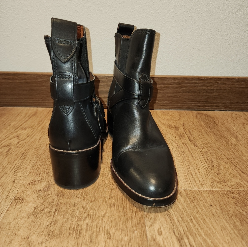 Coach Chelsea Buckle Boots SIZE 7 BLACK LEATHER - Picture 8 of 8